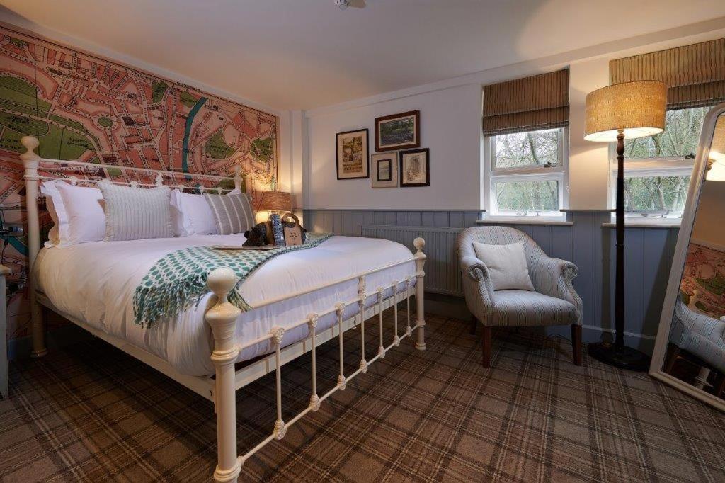 Hotel The Boathouse à Bath Extérieur photo